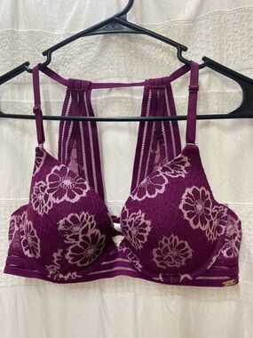 Victoria's Secret Plum Floral Lace Plunge Bra